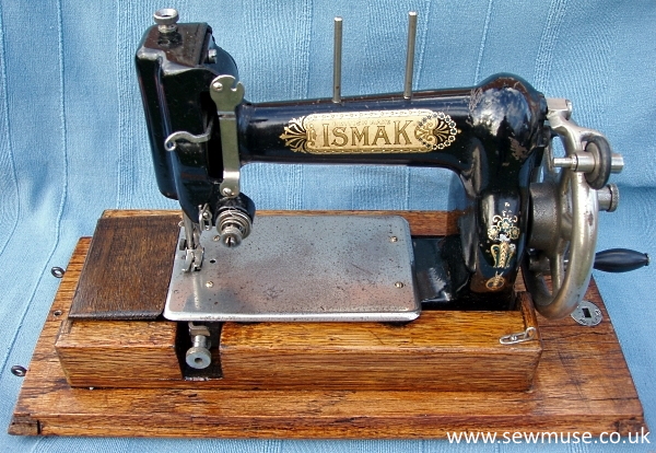  Ismak Sewing Machine 